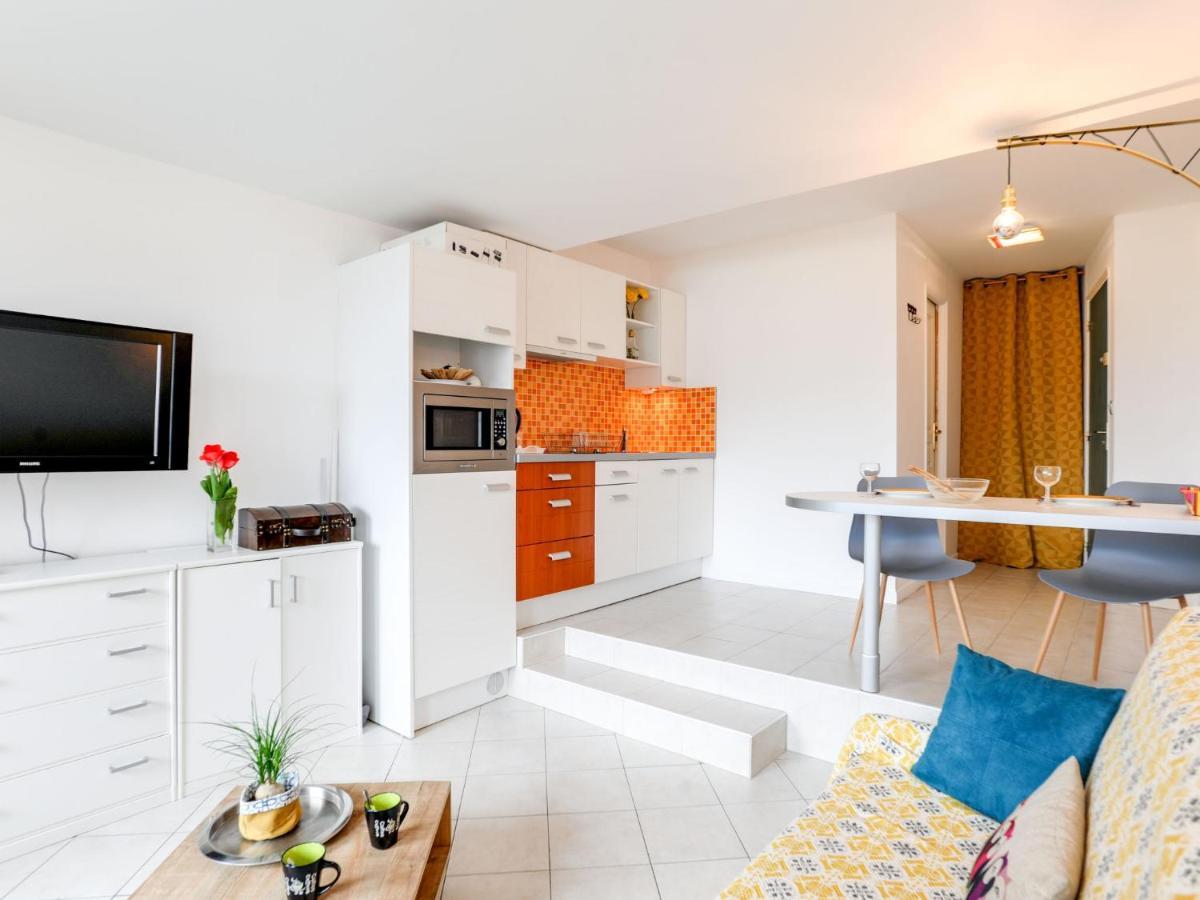 Les Marinas-8 By Interhome Apartment